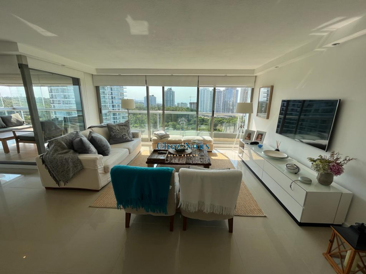 Apartamento ID.1109 - 4 dormitorios edificio Edif Marigot, BRAVA