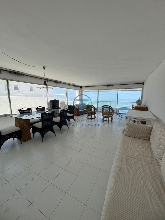 Apartamento ID.1562/Venta,-3-dormitorios-en-Punta-este - EXELENTE OPORTUNIDAD EN PENINSULA
