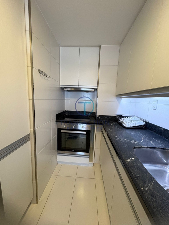 Apartamento ID.1555/Apartamento-3-dormitorios-con-vista-al-mar,-parada-2-de-la-brava - Apartamento en Punta del Este, Península