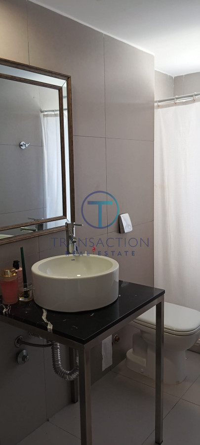 Apartamento ID.1476/Vende-apartamento-esquinero-con-vista-al-mar-de-2-dormitorios-en-Alexander-Boulevard-Punta-del-Este- - Apartamento en Punta del Este, 