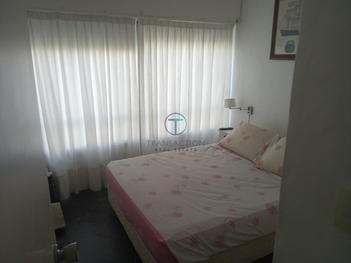 Apartamento ID.911/APARTAMENTO-EN-EL-CORAZÓN-DE-LA-PENINSULA - Venta - Apartameto 1 y medio dorm Península , Punta del Este