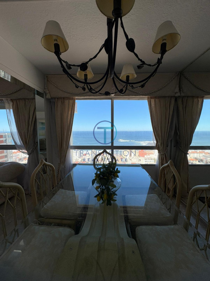 Apartamento ID.1555/Apartamento-3-dormitorios-con-vista-al-mar,-parada-2-de-la-brava - Apartamento en Punta del Este, Península