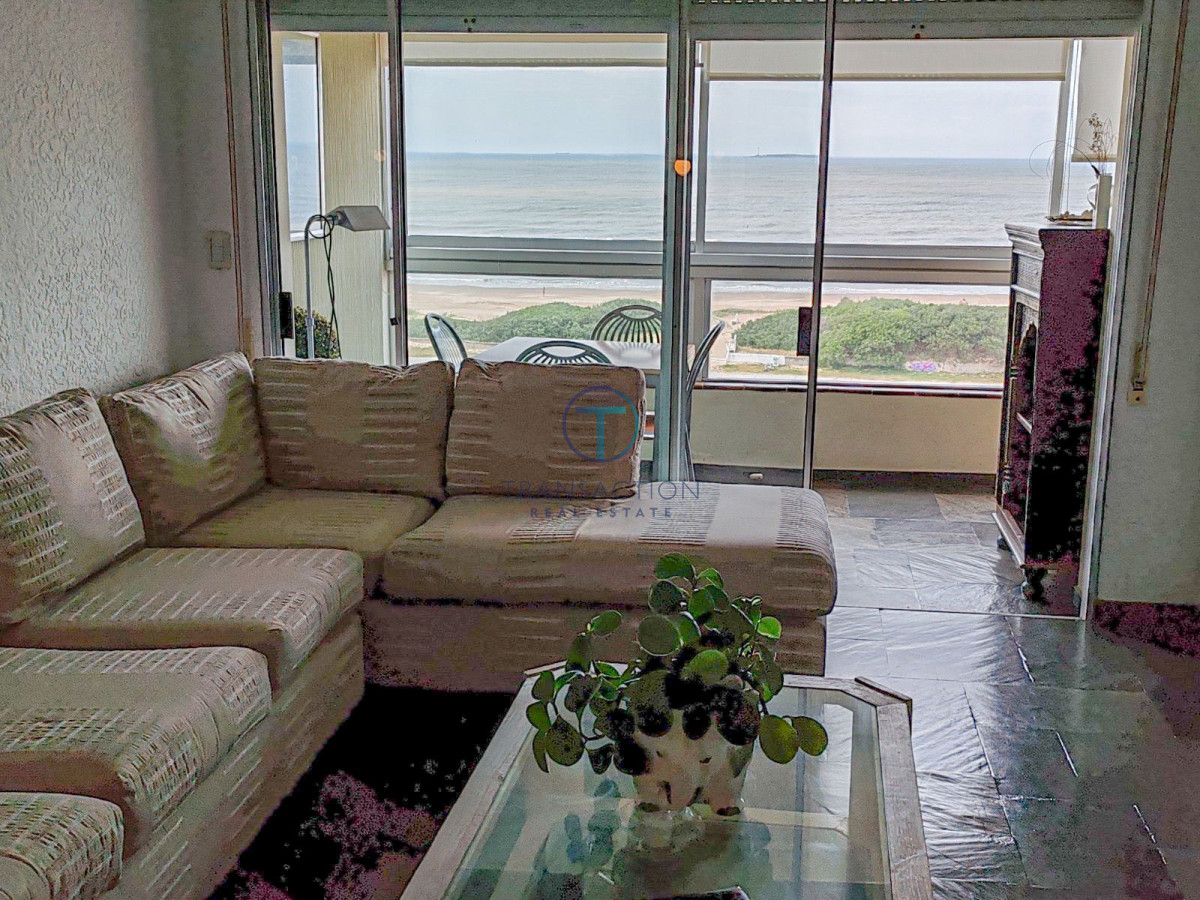 Apartamento ID.1350/Venta-apartamento-en-Peninsula - apto VENTA playa Brava , PUNTA DEL ESTE