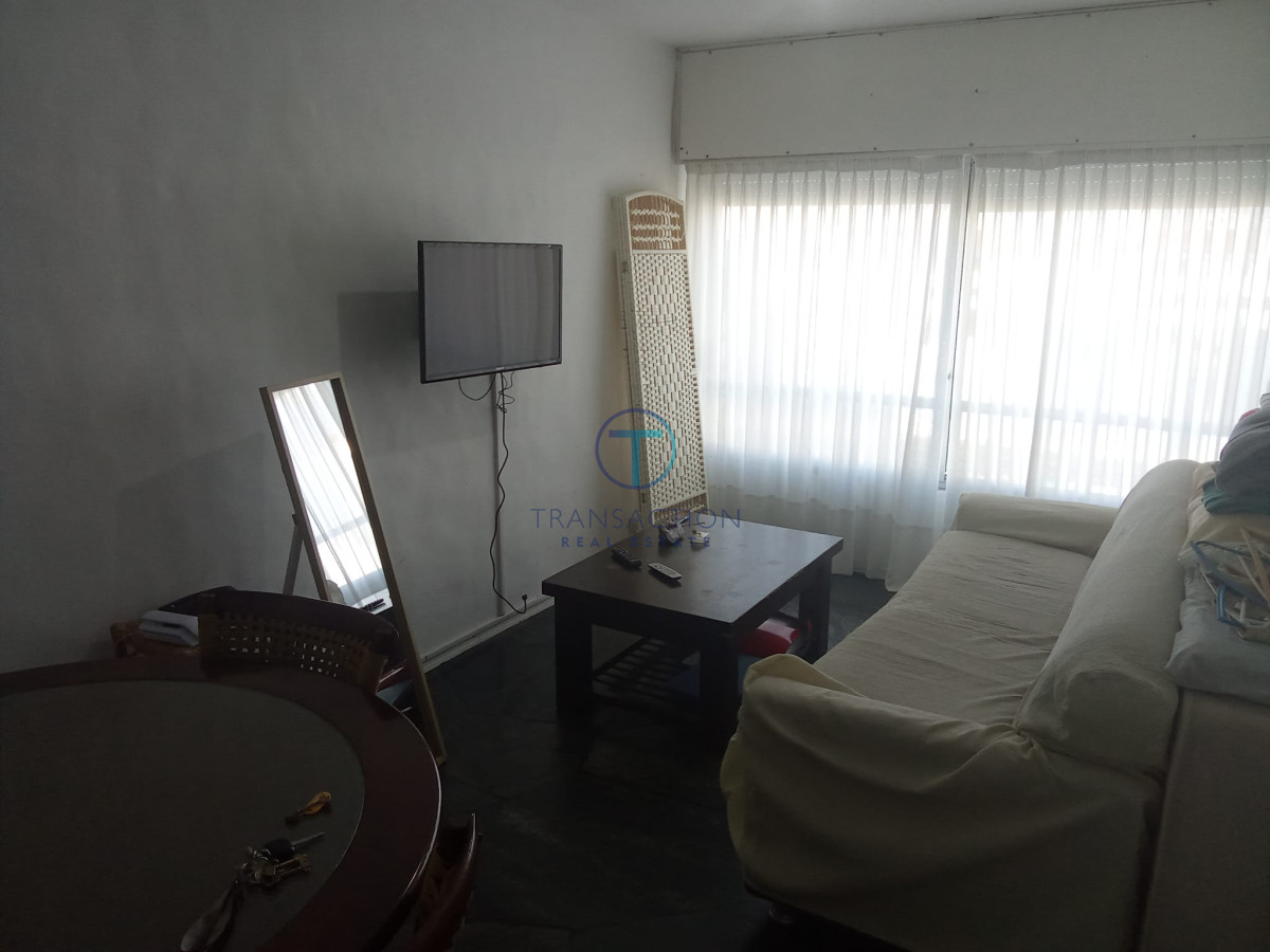 Apartamento ID.911/APARTAMENTO-EN-EL-CORAZÓN-DE-LA-PENINSULA - Venta - Apartameto 1 y medio dorm Península , Punta del Este