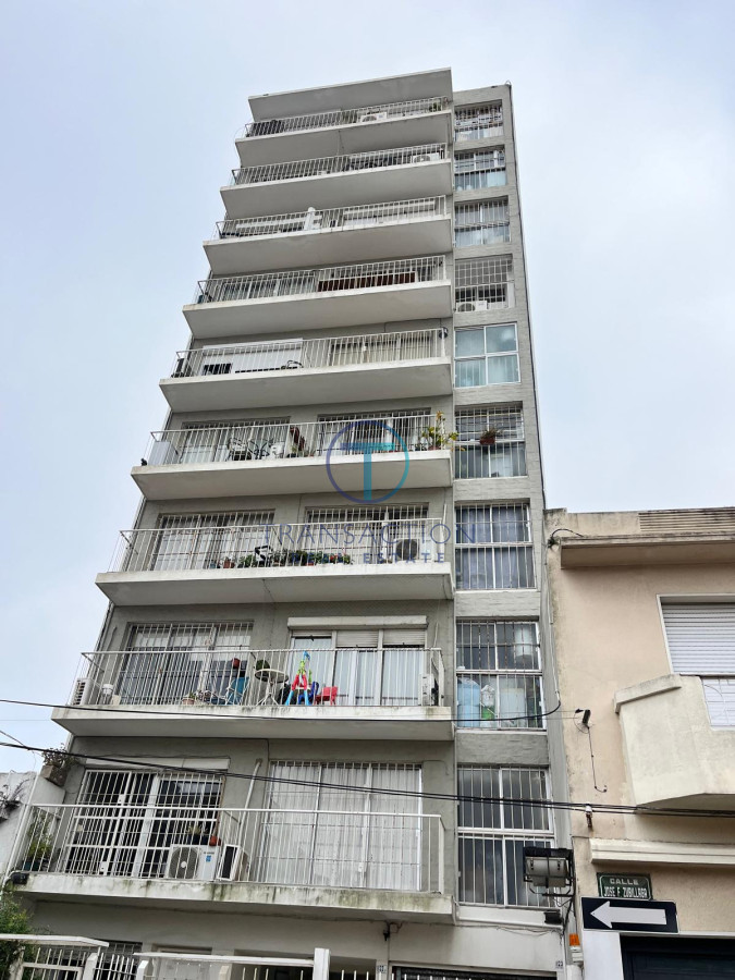 Apartamento ID.1290/Oportunidad,-a-estrenatr-2-dormitorios - Venta , Montevideo - Pocitos 1 dormitorio