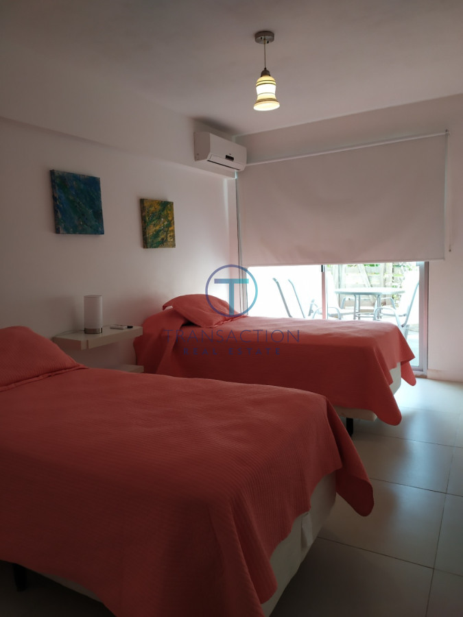 Apartamento ID.1051/-Venta--Apartamento-3-dormitorios--Puerto-de-Punta-este - Apartamento en La Barra, Montoya