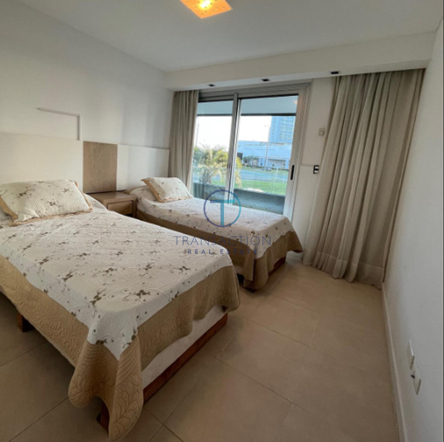 Apartamento ID.1061/venta-de-apartamento-de-2-dormitorios-en-playa-brava - Venta, 2 dormitorios atras Enjoy