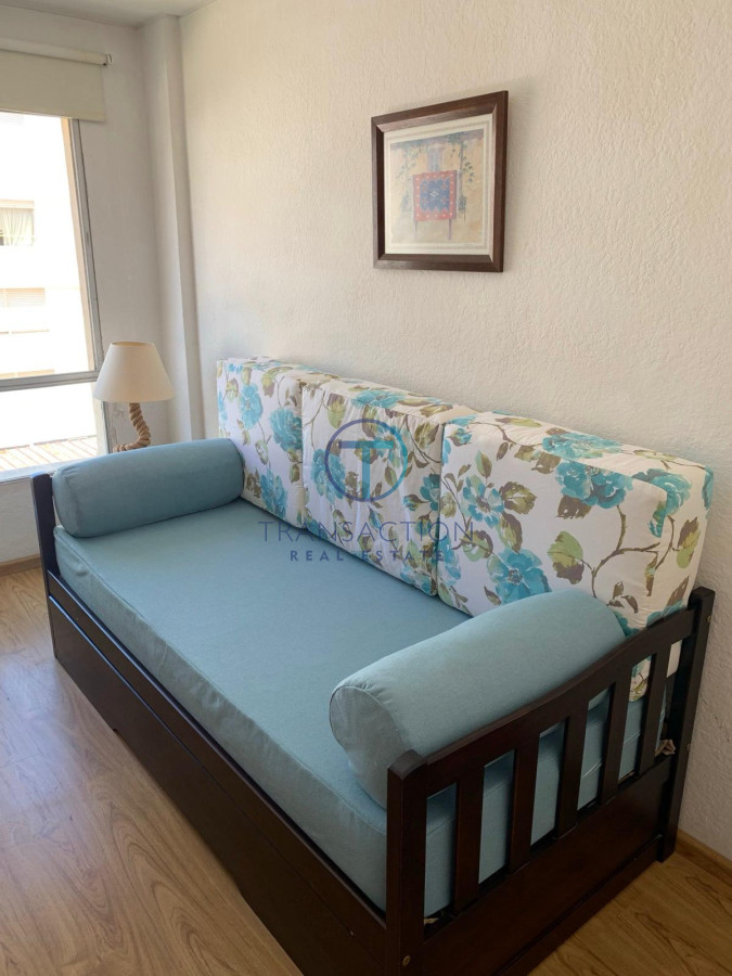 Apartamento ID.1247/Venta--Apartameto-1-y-medio-dorm-Península-,-Punta-del-Este - Apartamento Punta del Este , El Emir