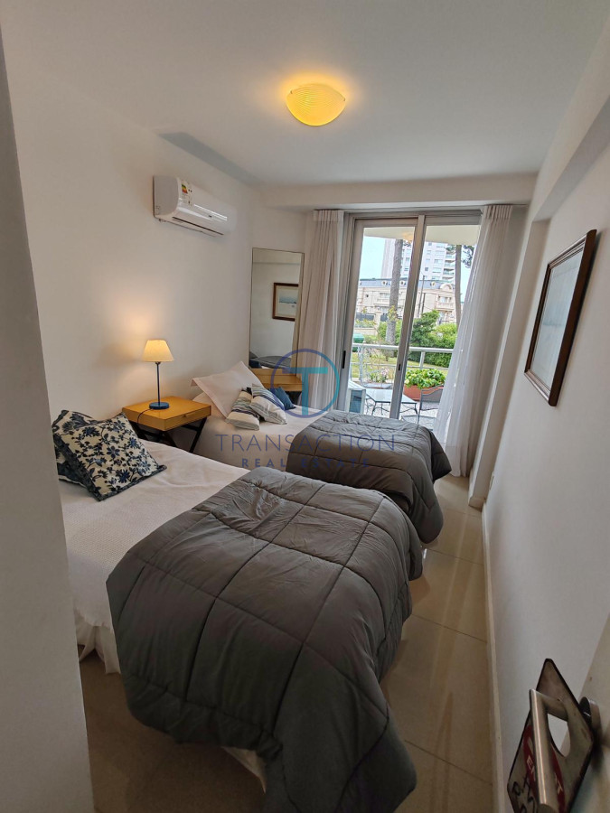 Apartamento ID.1358/  - Apto PUNTA DEL ESTE, Playa mansa