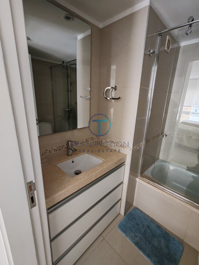 Apartamento ID.980/  - Venta - Apartamento moderno a metros mar