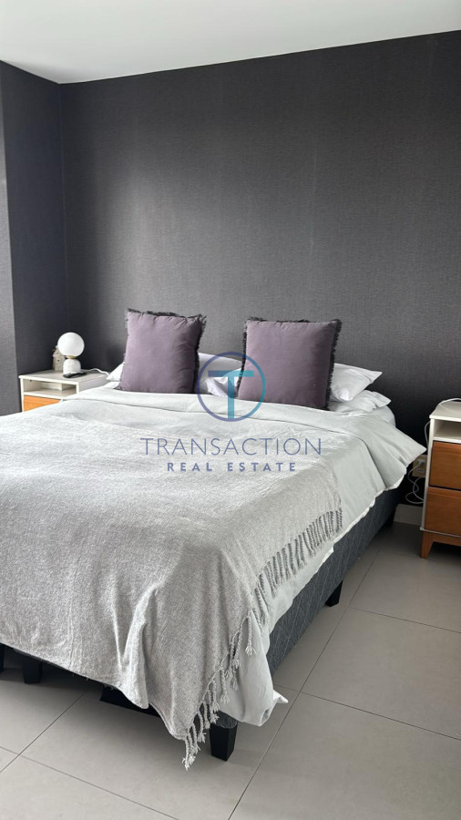Apartamento ID.1476/Vende-apartamento-esquinero-con-vista-al-mar-de-2-dormitorios-en-Alexander-Boulevard-Punta-del-Este- - Apartamento en Punta del Este, 