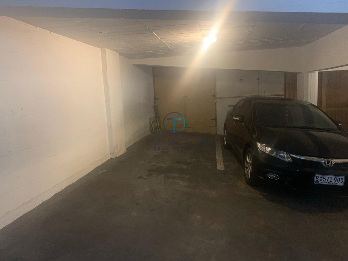 Apartamento ID.1247/Venta--Apartameto-1-y-medio-dorm-Península-,-Punta-del-Este - Apartamento Punta del Este , El Emir