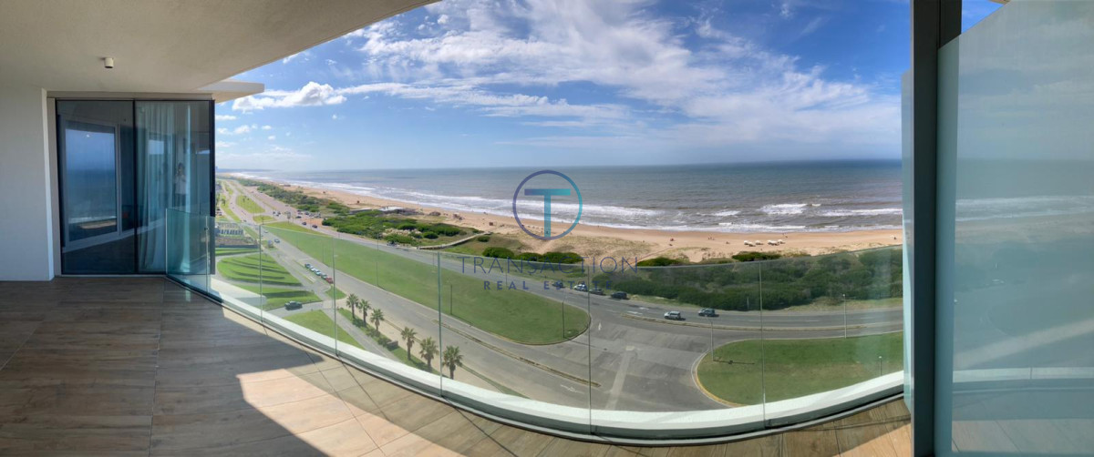 Apartamento ID.940/Apartamentos-en-Venta--Transaction-Real-Estate - Venta - Apartamento TRUMP TOWER - 3 DORM 3 BA + SERVICIO 
