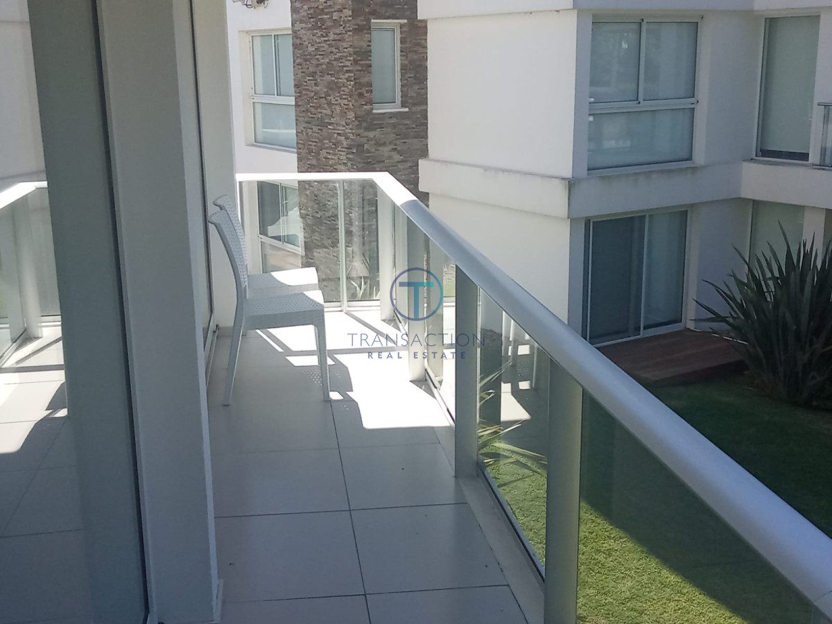 Apartamento ID.979/Apartamento-en-Roosevelt - Venta - Apartamento - Mansa, Punta del Este!