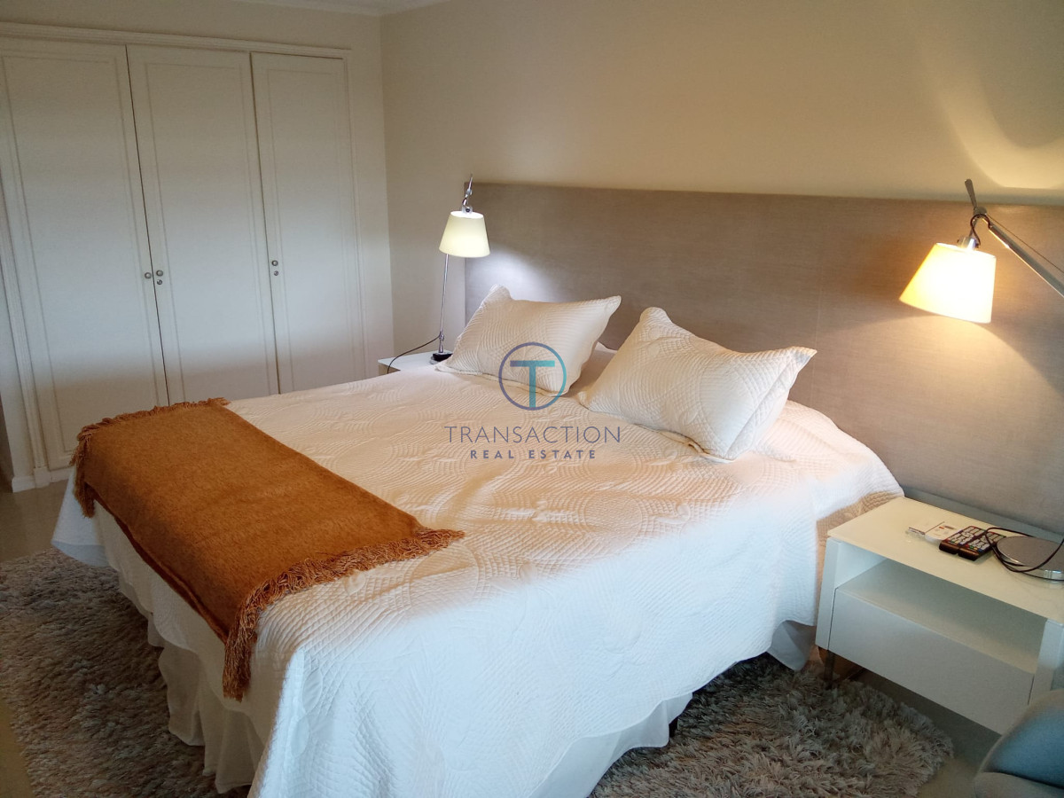 Apartamento ID.567/  - Apartamento frente a los dedos de punta del este