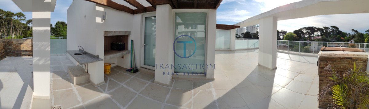 Apartamento ID.980/  - Venta - Apartamento moderno a metros mar