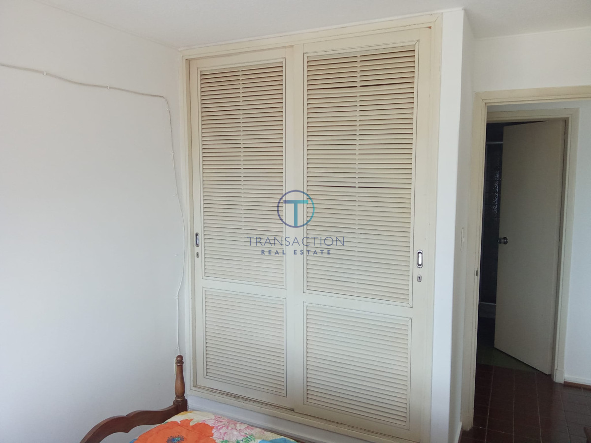 Apartamento ID.893/Apartamento-3-dormitorios-con-vista-al-mar,-parada-2-de-la-brava - VENTA Peninsula Punta Este