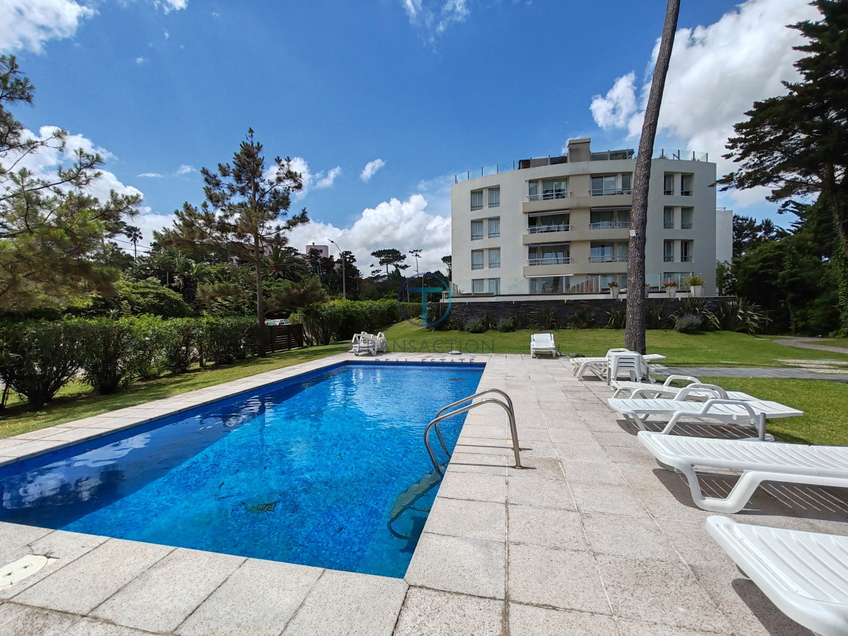 Apartamento ID.1358/  - Apto PUNTA DEL ESTE, Playa mansa