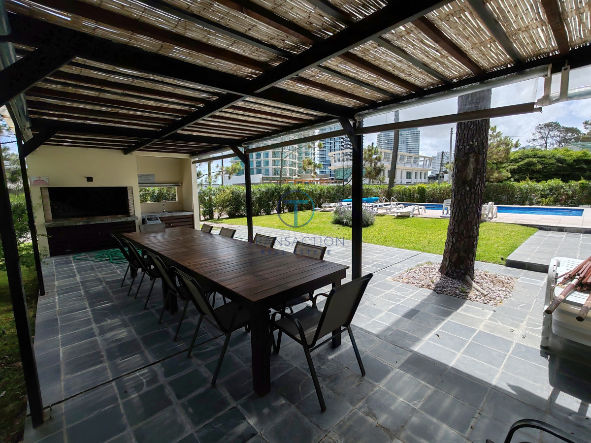 Apartamento ID.1358/  - Apto PUNTA DEL ESTE, Playa mansa