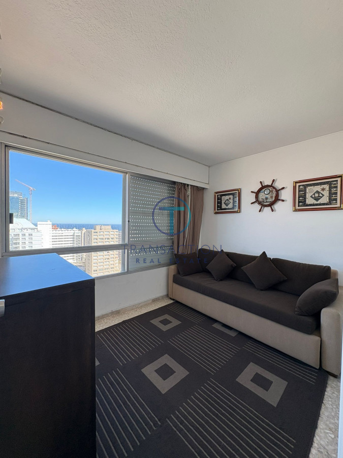 Apartamento ID.1555/Apartamento-3-dormitorios-con-vista-al-mar,-parada-2-de-la-brava - Apartamento en Punta del Este, Península