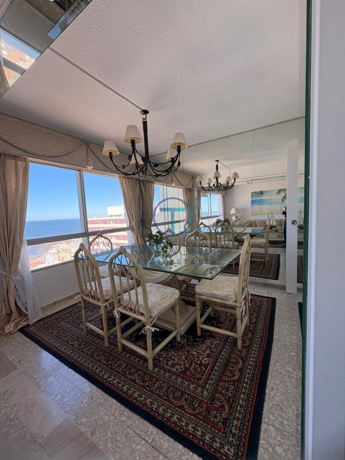 Apartamento ID.1555/Apartamento-3-dormitorios-con-vista-al-mar,-parada-2-de-la-brava - Apartamento en Punta del Este, Península