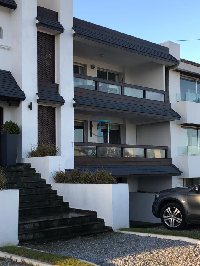Apartamento ID.336 - Venta - Apartamento 3 dormitorio- La Barra 