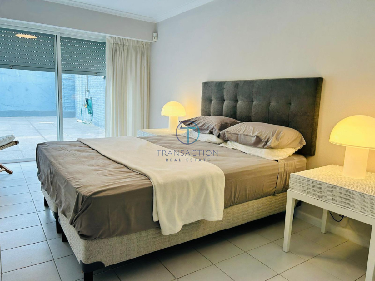 Apartamento ID.1587/Venta--Impecable-Apartamento-4-dormitorios-4-baños - Apartamento en Venta - Punta del Este