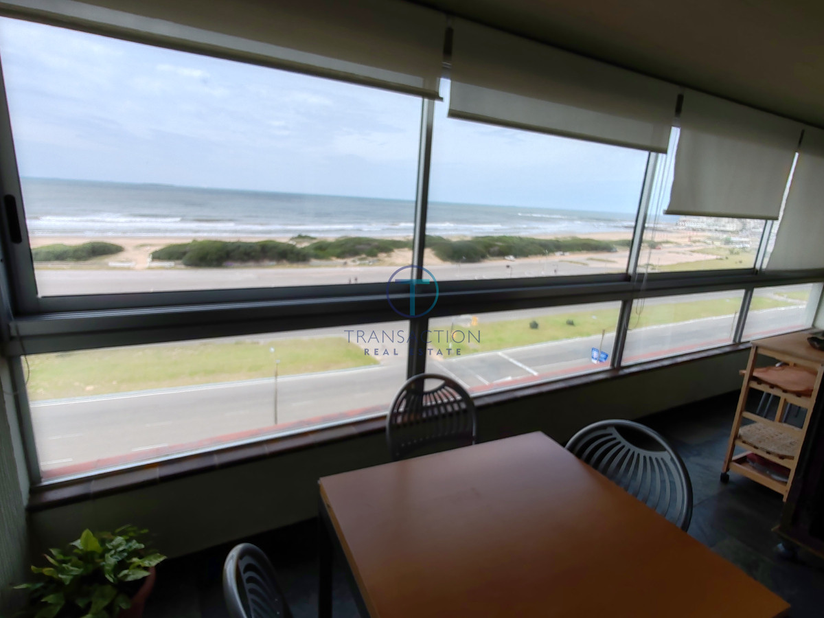 Apartamento ID.1350/Venta-apartamento-en-Peninsula - apto VENTA playa Brava , PUNTA DEL ESTE