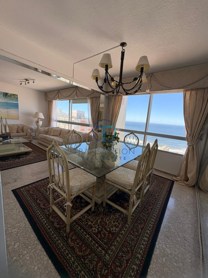 Apartamento ID.1555/Apartamento-3-dormitorios-con-vista-al-mar,-parada-2-de-la-brava - Apartamento en Punta del Este, Península