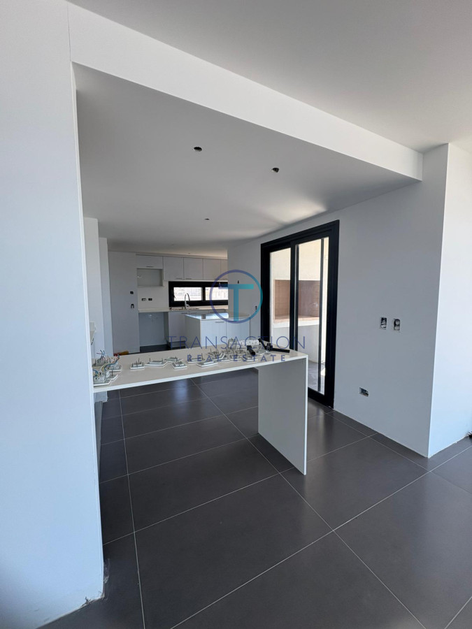 Apartamento ID.1561/Apartamentos-en-Venta--Transaction-Real-Estate - Apartamento en Punta del Este, Península