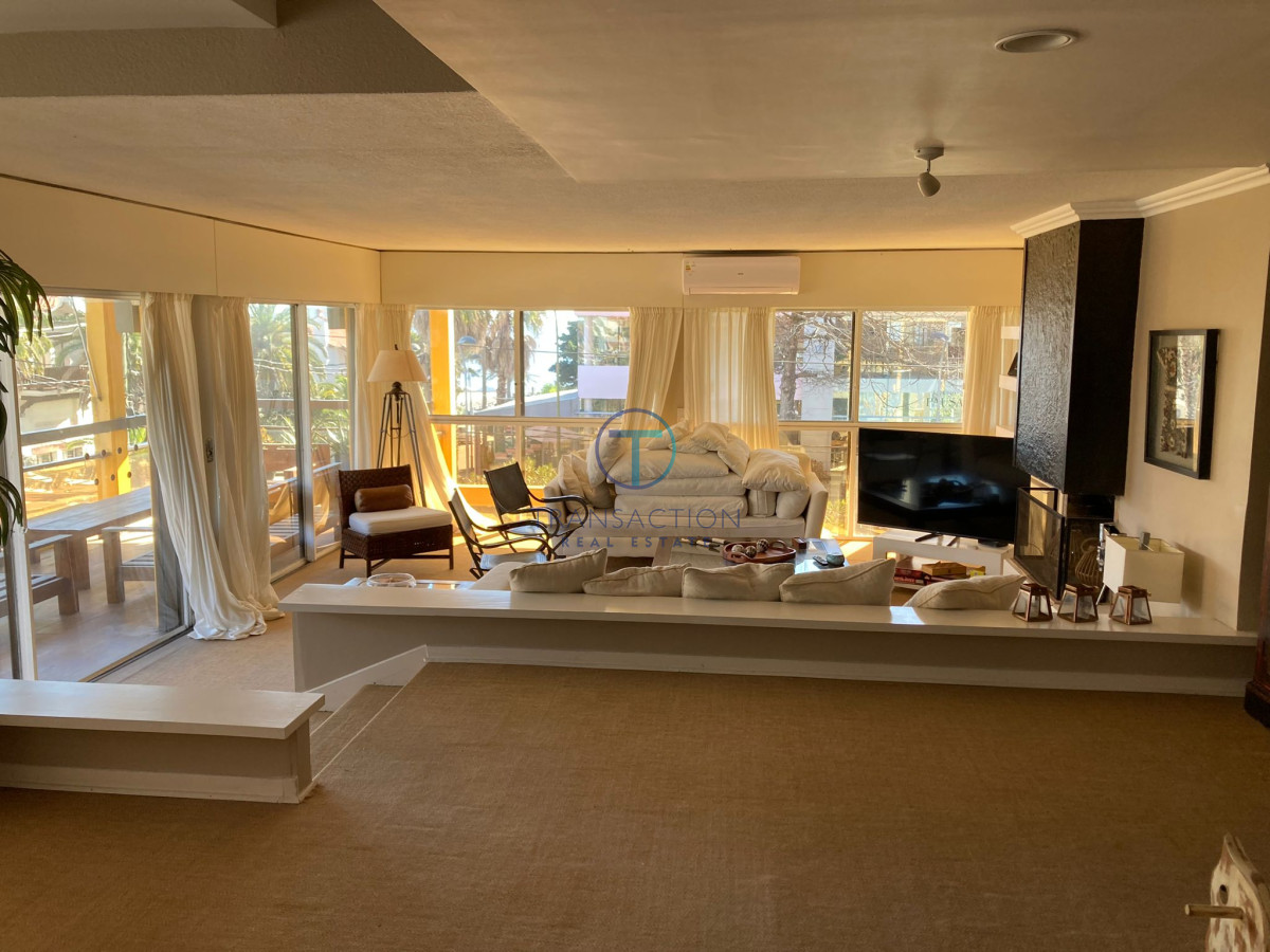 Apartamento ID.1137/Roosevelt,-Playa-Brava - Venta apartamento - Península de Punta del Este! 