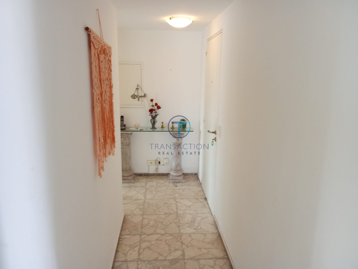 Apartamento ID.555/Departamento-de-3-dormitorio-con-parrillero-en-venta-,-ultimo-piso-frente-al-mar,-Punta-del-Este - Apartamento en Punta del Este, Península