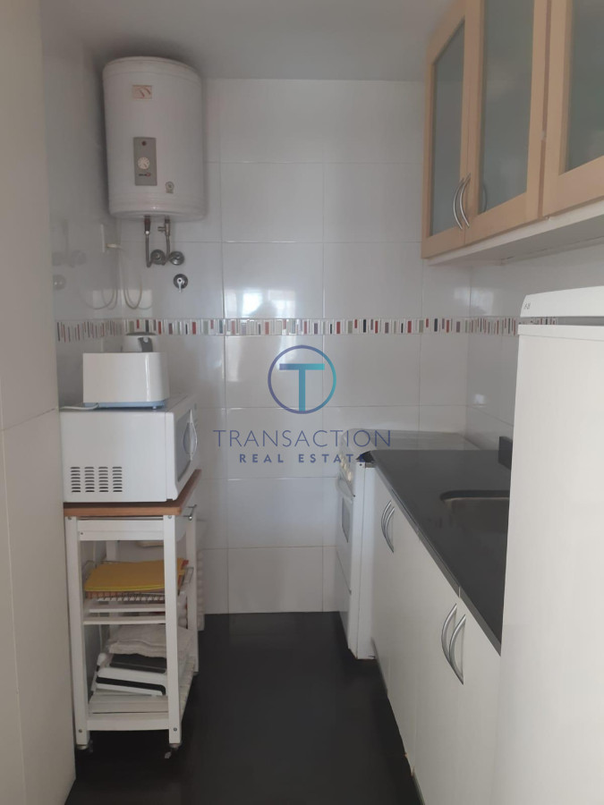 Apartamento ID.1309/  - Apartamento Punta del Este, Península, sobre Av.Gorlero