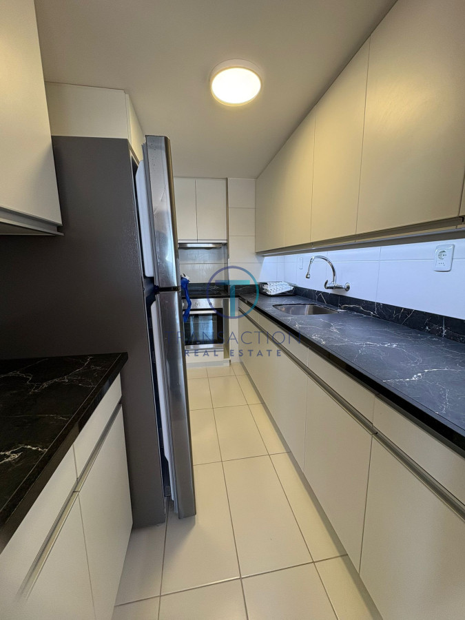 Apartamento ID.1555/Apartamento-3-dormitorios-con-vista-al-mar,-parada-2-de-la-brava - Apartamento en Punta del Este, Península