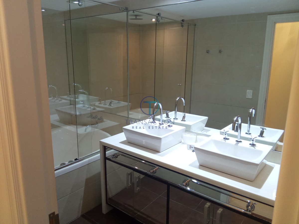 Apartamento ID.771/Venta--Apartamento-frente-a-los-dedos-de-punta-del-este - imperiale en venta