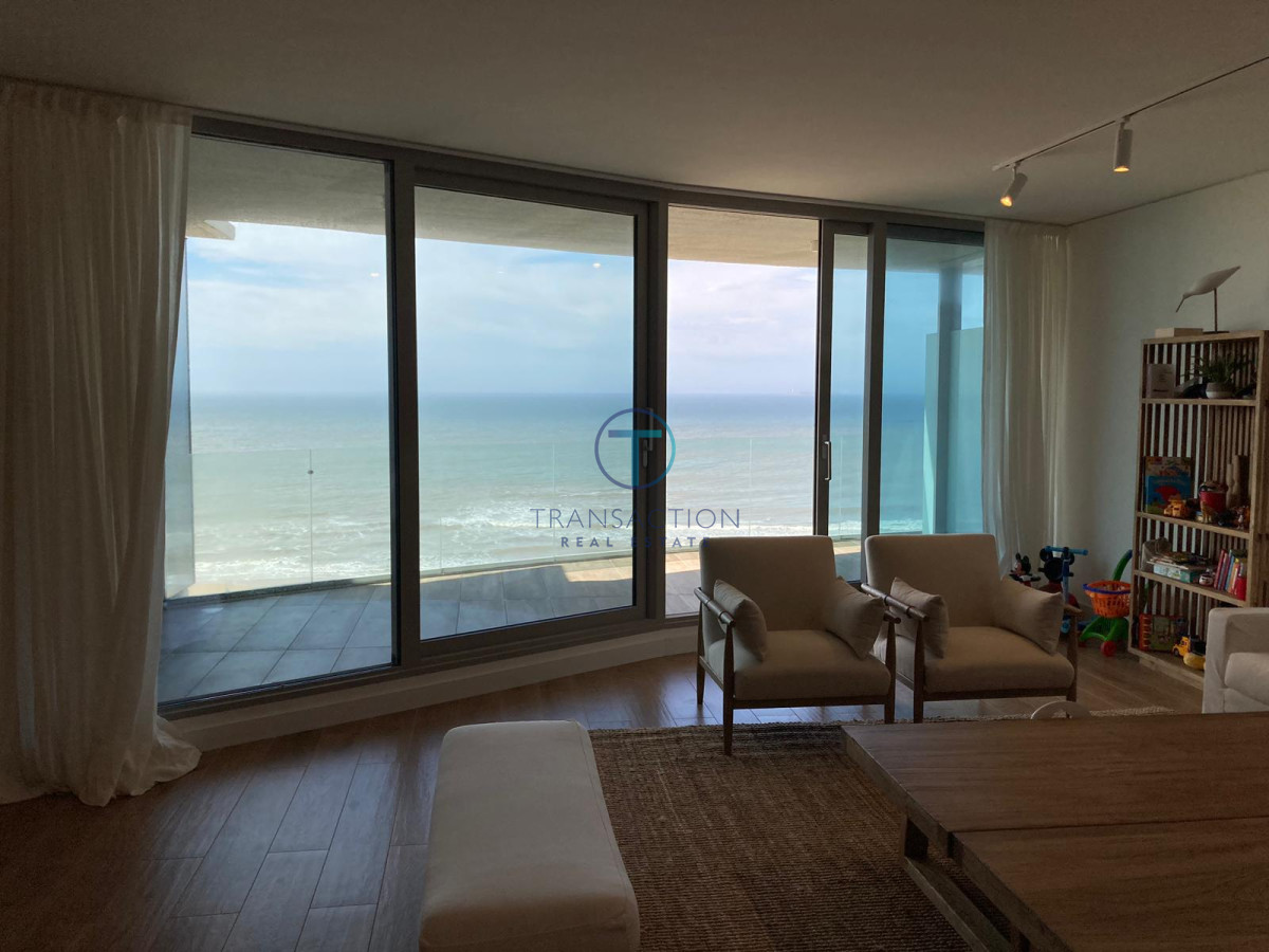 Apartamento ID.940/Apartamentos-en-Venta--Transaction-Real-Estate - Venta - Apartamento TRUMP TOWER - 3 DORM 3 BA + SERVICIO 