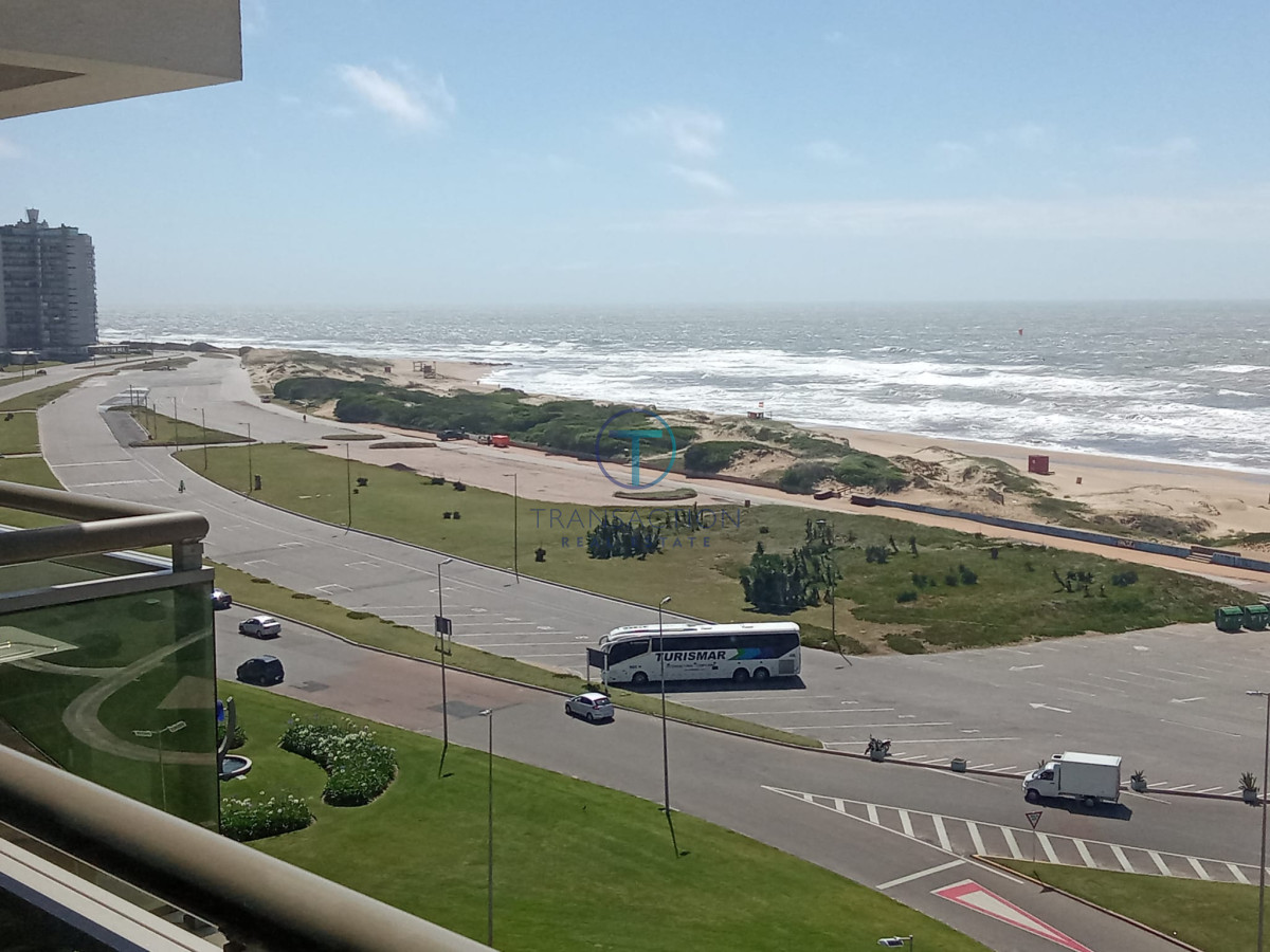 Apartamento ID.771/Venta--Apartamento-frente-a-los-dedos-de-punta-del-este - imperiale en venta