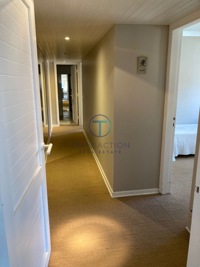 Apartamento ID.1137/Roosevelt,-Playa-Brava - Venta apartamento - Península de Punta del Este! 