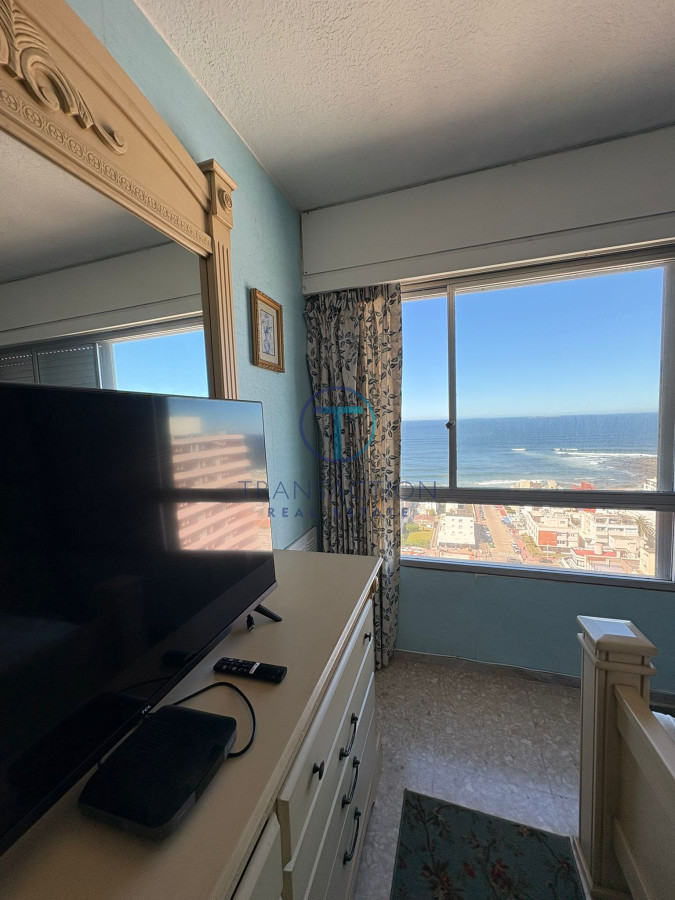 Apartamento ID.1555/Apartamento-3-dormitorios-con-vista-al-mar,-parada-2-de-la-brava - Apartamento en Punta del Este, Península
