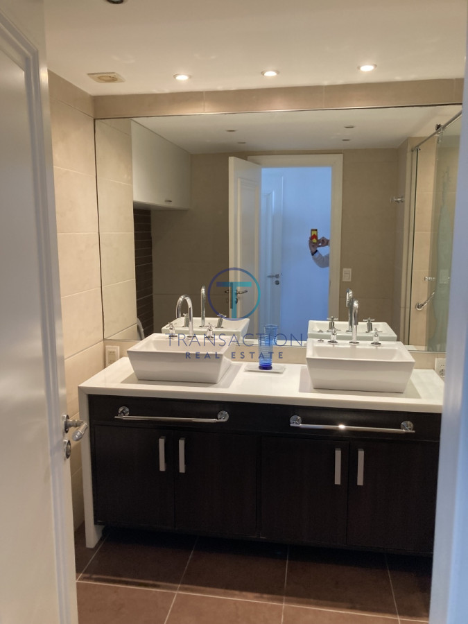 Apartamento ID.568/Apartamento-frente-a-los-dedos-de-punta-del-este - Venta - Apartamento frente a los dedos de punta del este
