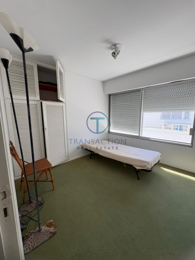 Apartamento ID.1562/Venta,-3-dormitorios-en-Punta-este - EXELENTE OPORTUNIDAD EN PENINSULA