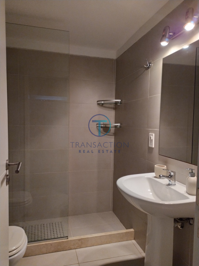Apartamento ID.1051/-Venta--Apartamento-3-dormitorios--Puerto-de-Punta-este - Apartamento en La Barra, Montoya