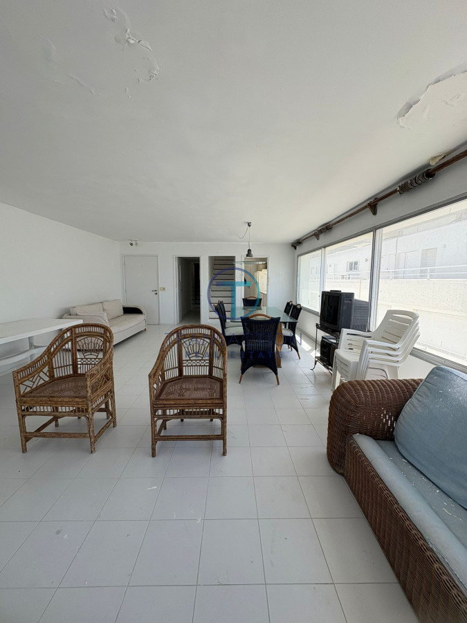 Apartamento ID.1562/Venta,-3-dormitorios-en-Punta-este - EXELENTE OPORTUNIDAD EN PENINSULA