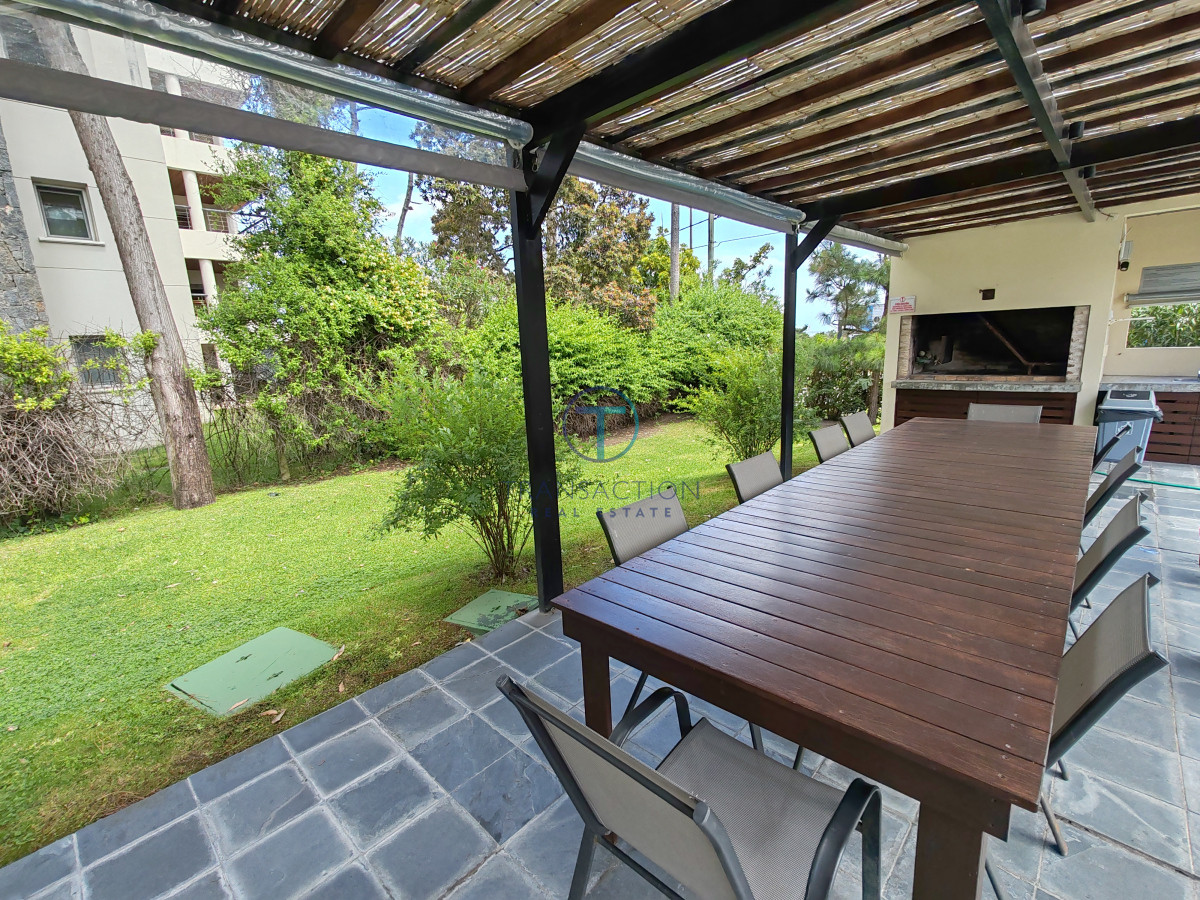 Apartamento ID.1358/  - Apto PUNTA DEL ESTE, Playa mansa