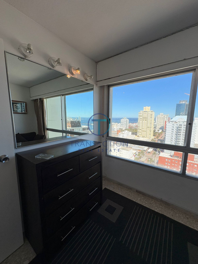 Apartamento ID.1555/Apartamento-3-dormitorios-con-vista-al-mar,-parada-2-de-la-brava - Apartamento en Punta del Este, Península