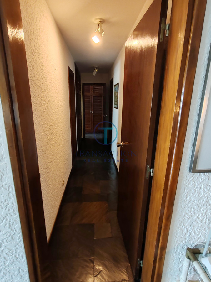 Apartamento ID.1350/Venta-apartamento-en-Peninsula - apto VENTA playa Brava , PUNTA DEL ESTE