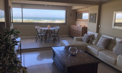 Imperiale , Punta del este, directo al mar