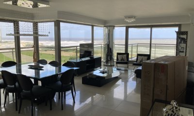 Venta - Impecable Apartamento 4 dormitorios 4 baños