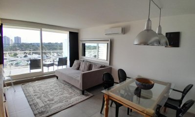 Apartamento En Venta 1 Dormitorio Punta del Este, Av Roosevelt