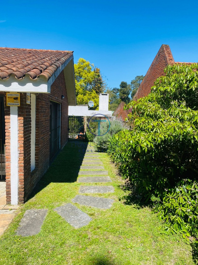 Casa ID.31/Casas-en-Alquiler--Transaction-Real-Estate - Alquieler de temporda  en San Rafael